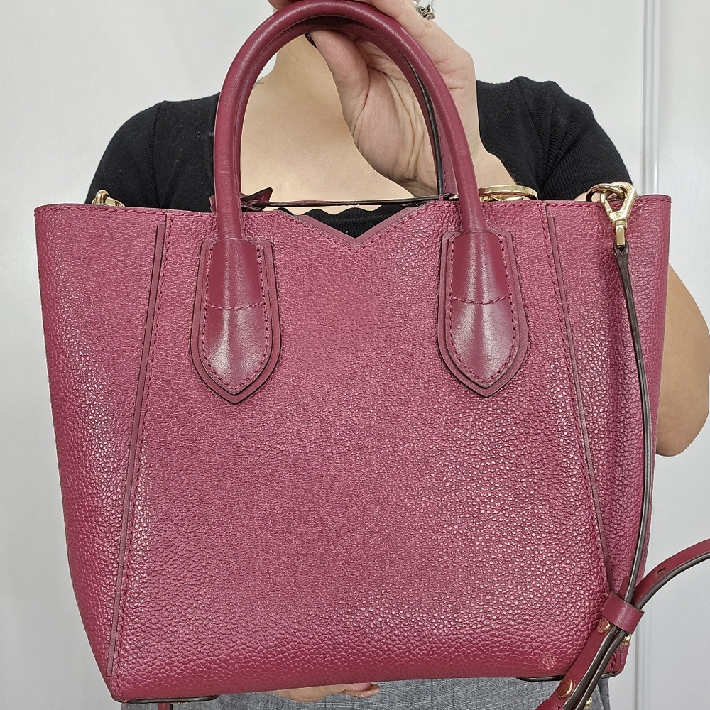 Michael Kors Mae SM Messenger Tote Crossbody Bag In Cranberry Color Gold Hardwar - Picture 11 of 17